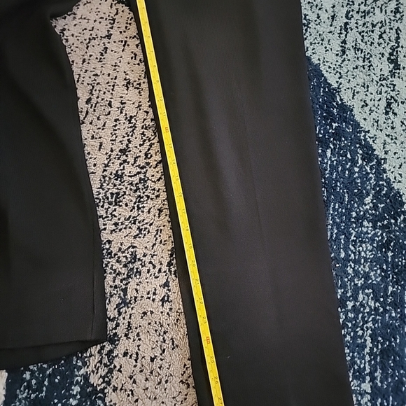 St. John Basics Women’s 10 Santana Knit Pull-On Pleated Front Pants  Hight Waist - Picture 10 of 10